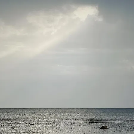 Marjaniemi - Rantasumppu 9 With Sauna Alpesi faház *