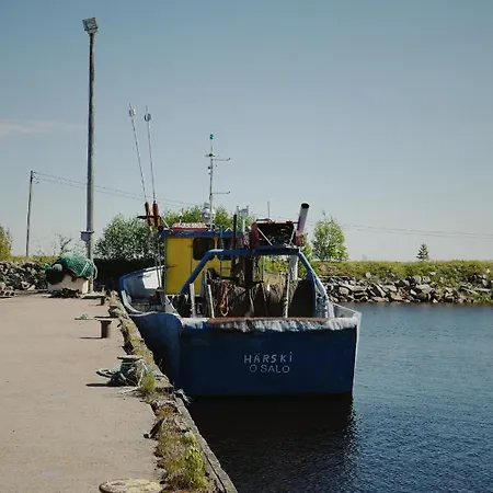 Marjaniemi - Rantasumppu 9 With Sauna